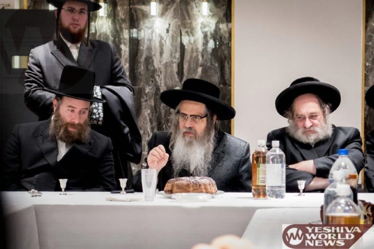 Photo Essay: Satmar Rebbe Affixes A Mezuzah At The Nezer ...