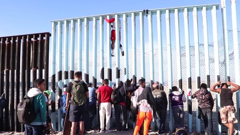 Record Surge At Border More Migrants Crossing Us Southern Border In