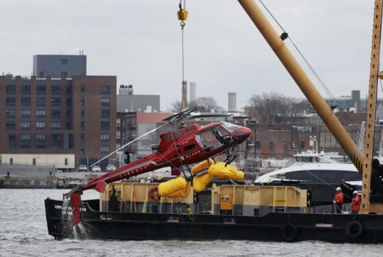 Video: Harnesses Trapped Passengers As NYC Helicopter Sank