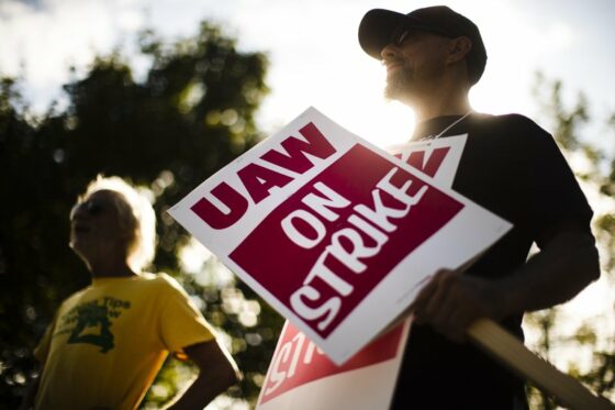 GM Strike Enters 2nd Week With No Clear End In Sight